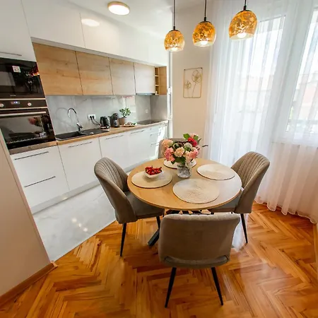 Bliss Apartment *